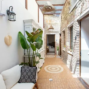 Maison Garibaldi Guest house
